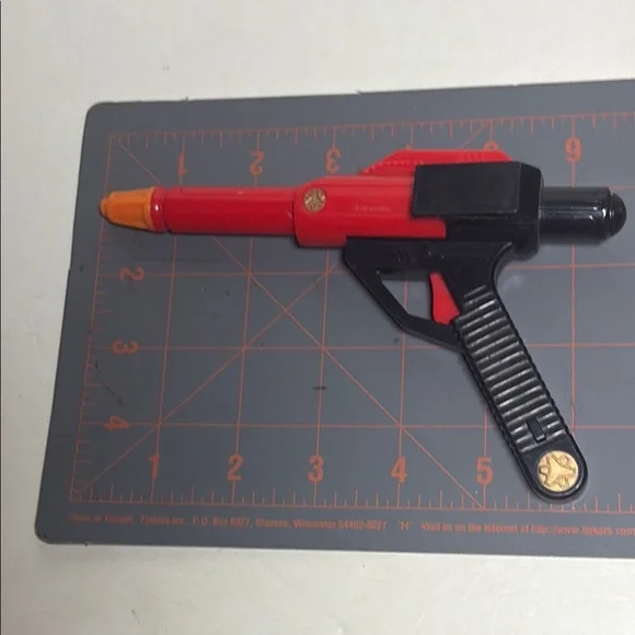 Marvel Red Power Rangers Lightspeed Rescue Power Badger
DI - Picture 3 of 4